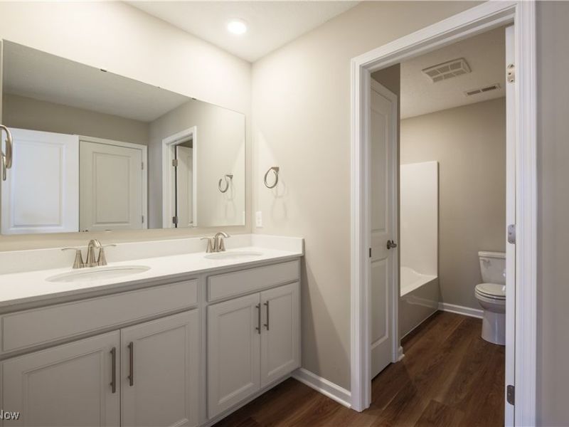 950-4 Memory Lane, Aurora, OH 44202 Photo 19