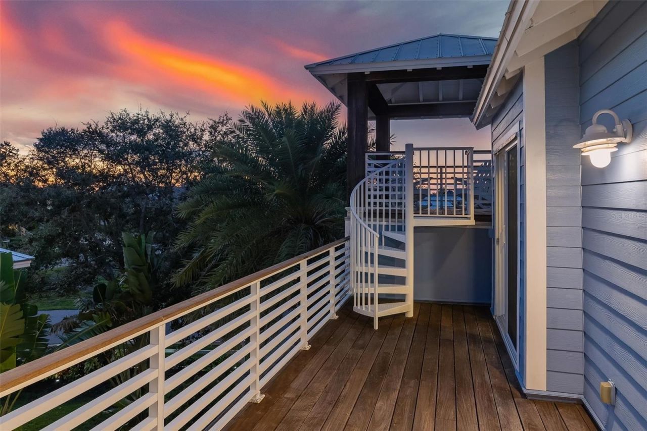 311 Firehouse Court, Longboat Key, FL 34228 Photo