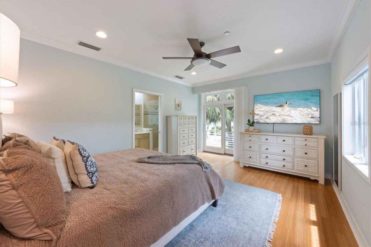 311 Firehouse Court, Longboat Key, FL 34228 Photo