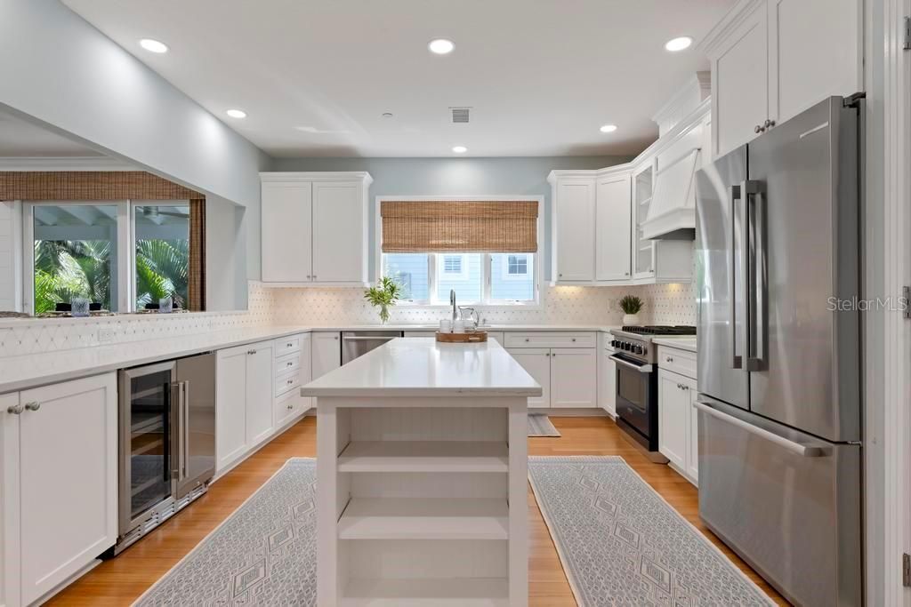 311 Firehouse Court, Longboat Key, FL 34228 Photo