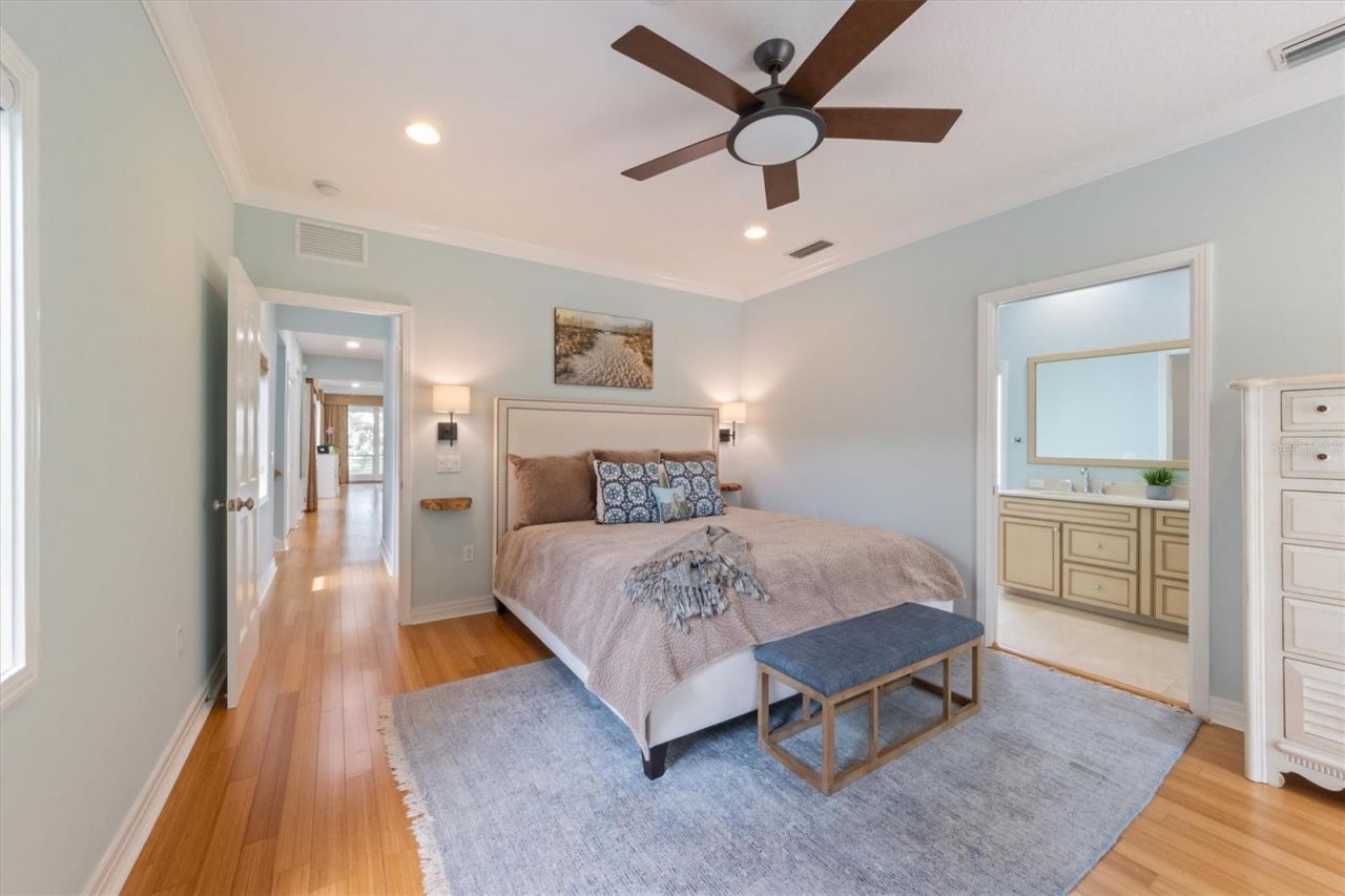 311 Firehouse Court, Longboat Key, FL 34228 Photo