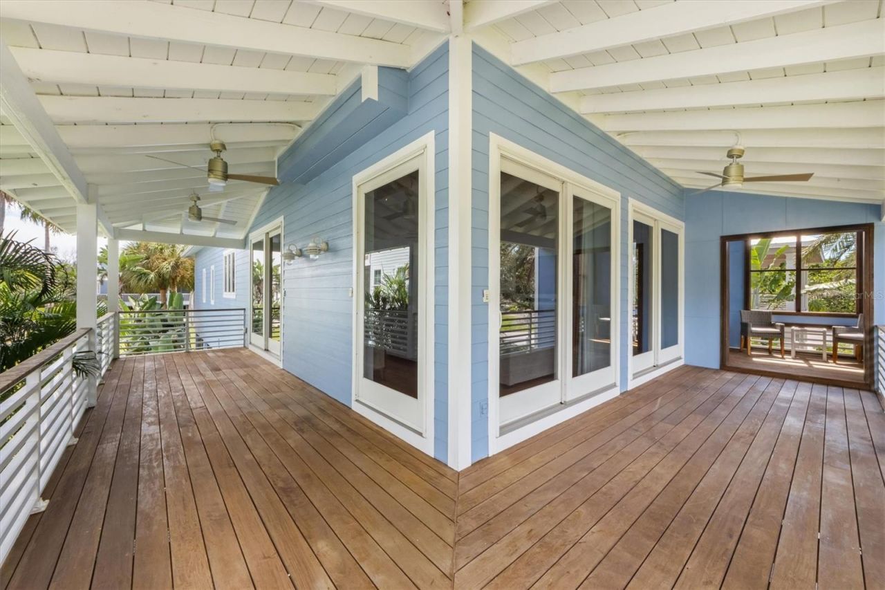 311 Firehouse Court, Longboat Key, FL 34228 Photo