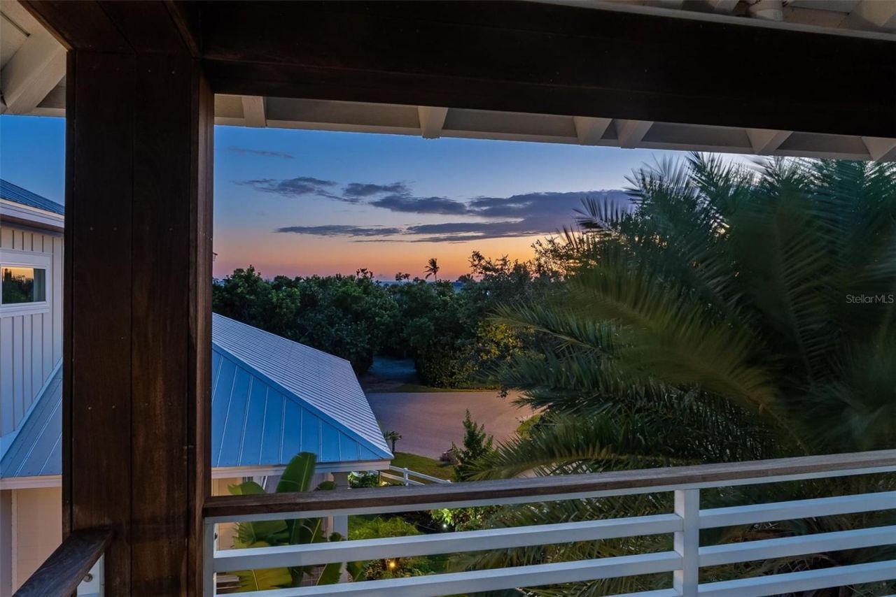 311 Firehouse Court, Longboat Key, FL 34228 Photo