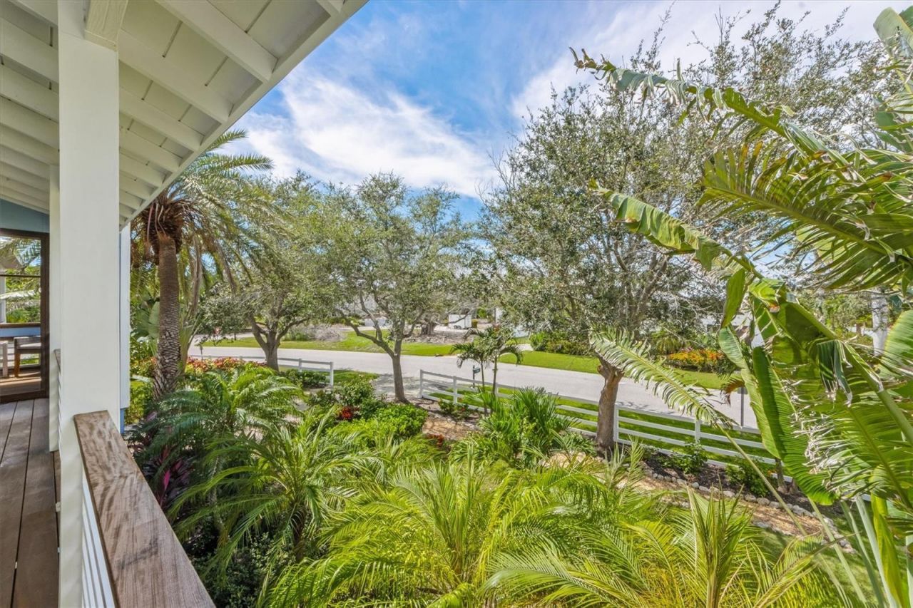 311 Firehouse Court, Longboat Key, FL 34228 Photo