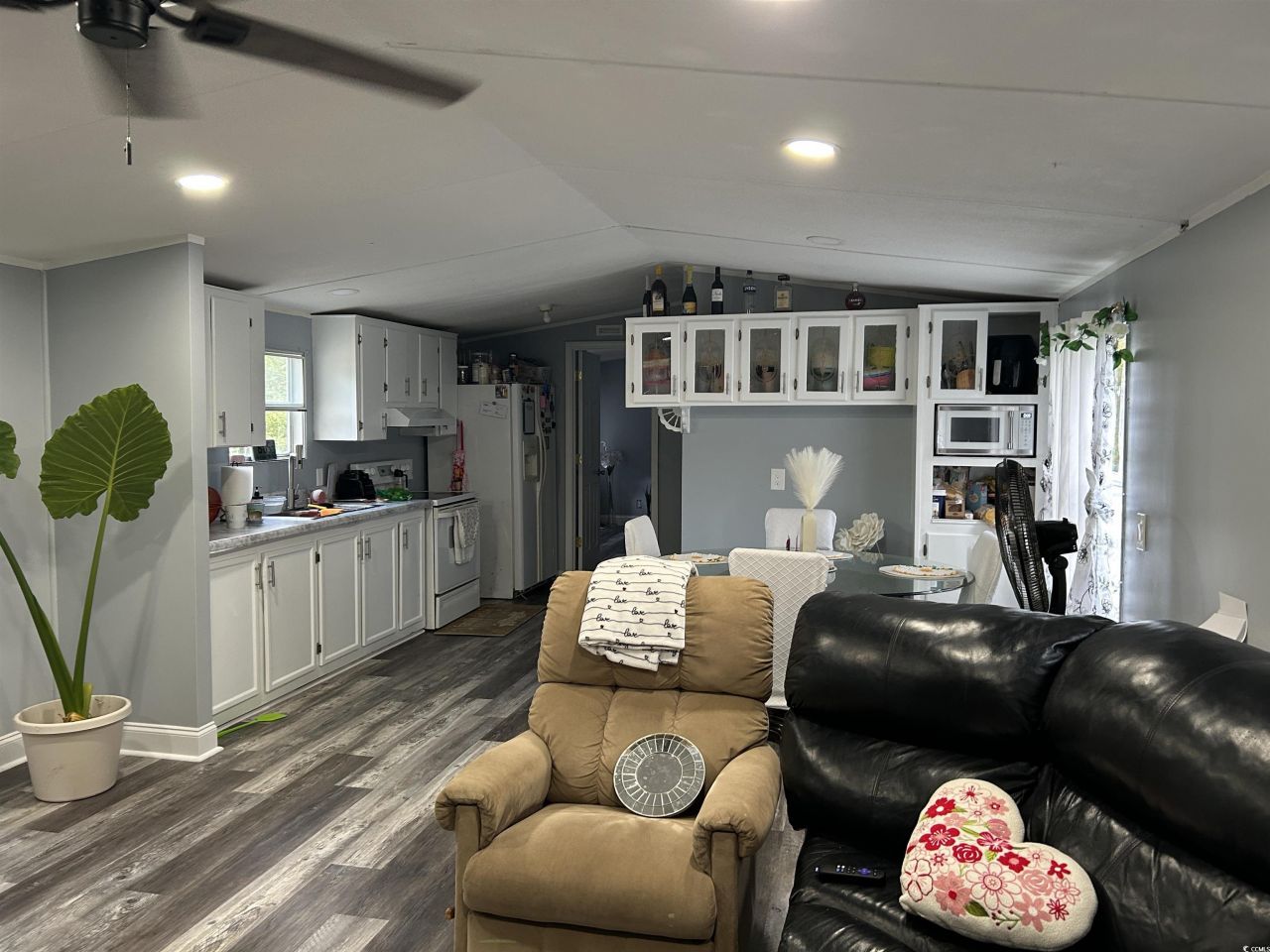 1194 Rainbow Dr. Photo 29