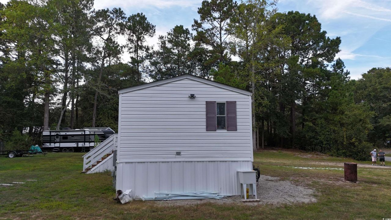 1194 Rainbow Dr. Photo 4