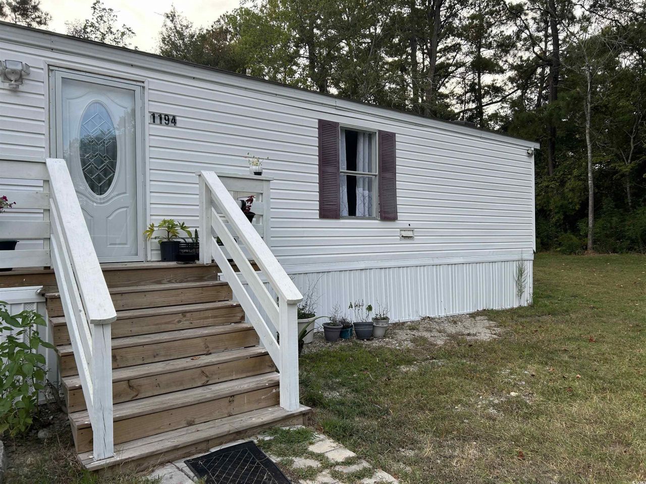 1194 Rainbow Dr. Photo 9