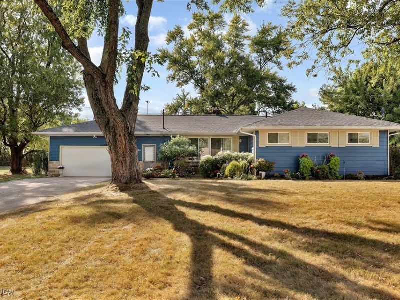 3544 Raber Terrace, Green, OH 44685 Photo 2