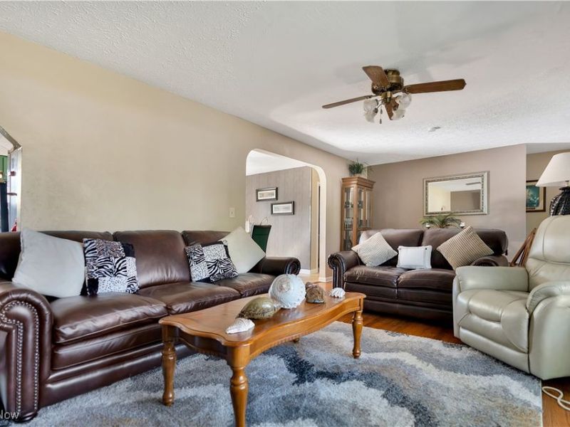 3544 Raber Terrace, Green, OH 44685 Photo 9