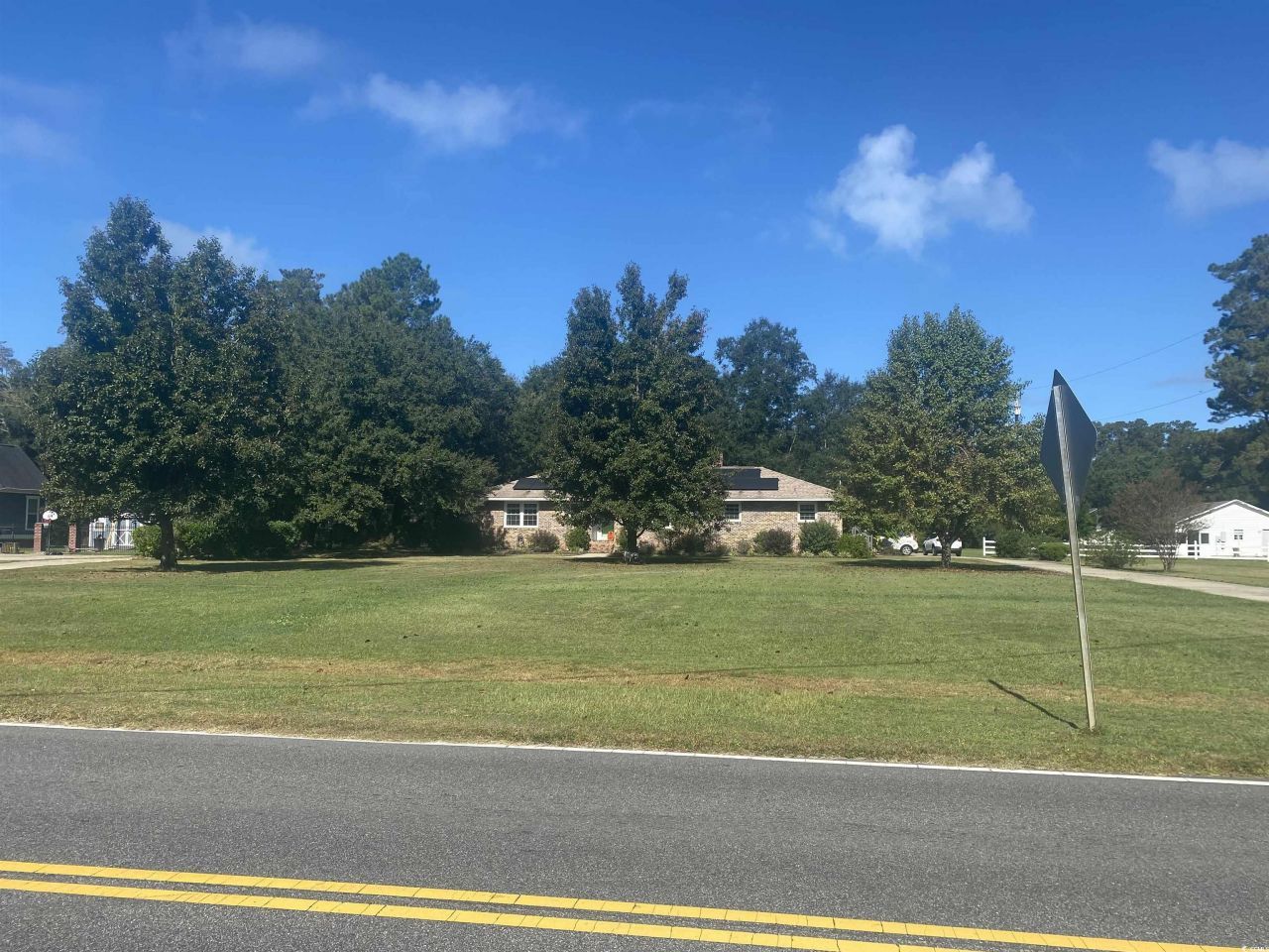 2593 Long Avenue Ext. Photo 2