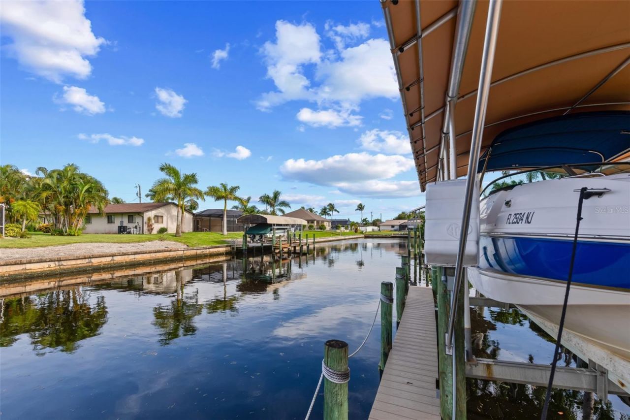 2515 SE 19th Avenue, Cape Coral, FL 33904 Photo