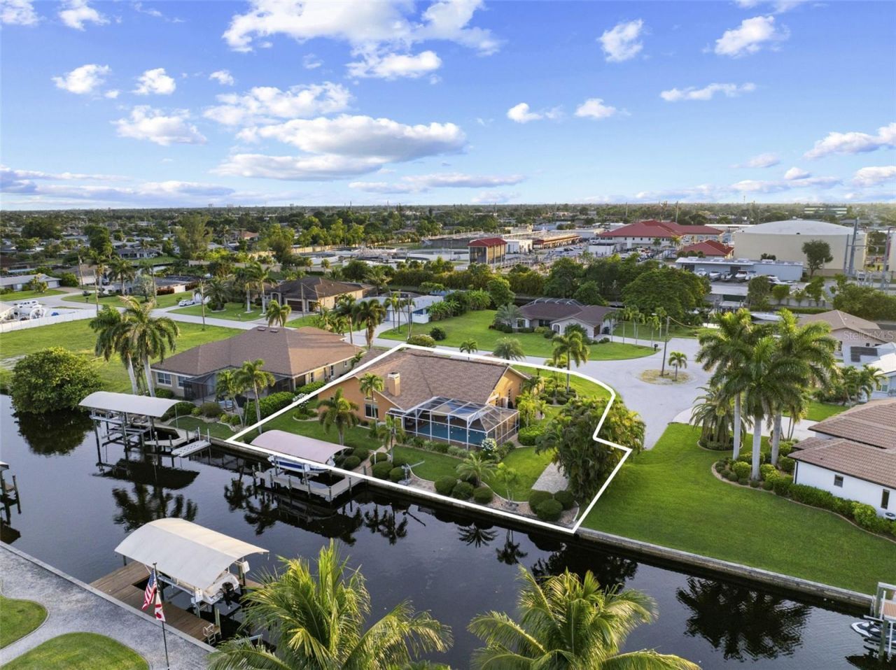 2515 SE 19th Avenue, Cape Coral, FL 33904 Photo