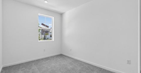 9747 Jeff Handy Dr, Sacramento, CA 95829 Photo