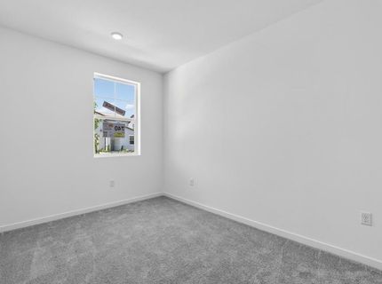 9747 Jeff Handy Dr, Sacramento, CA 95829 Photo