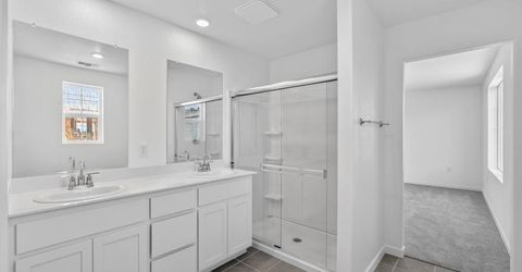 9747 Jeff Handy Dr, Sacramento, CA 95829 Photo