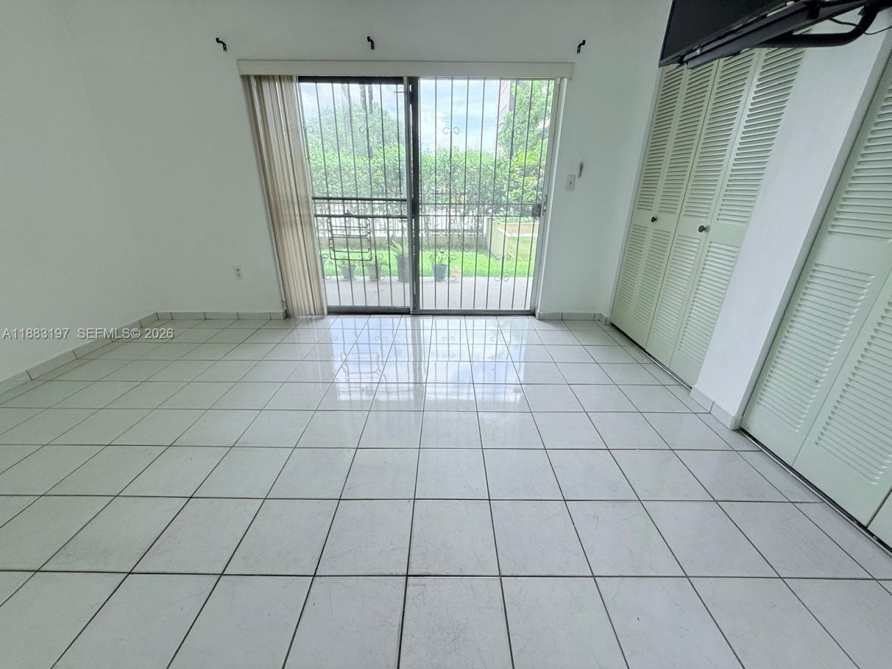 300 NW 42nd Ave, Unit 109, Miami, FL 33126 Photo