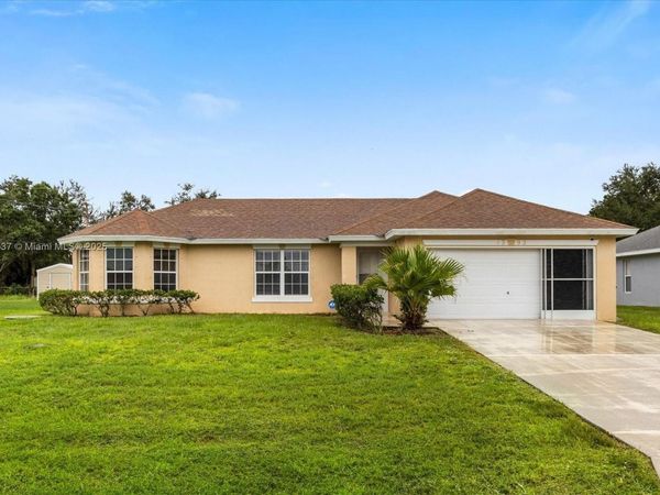 1392 SW Sudder Ave, Saint Lucie West, FL 34953