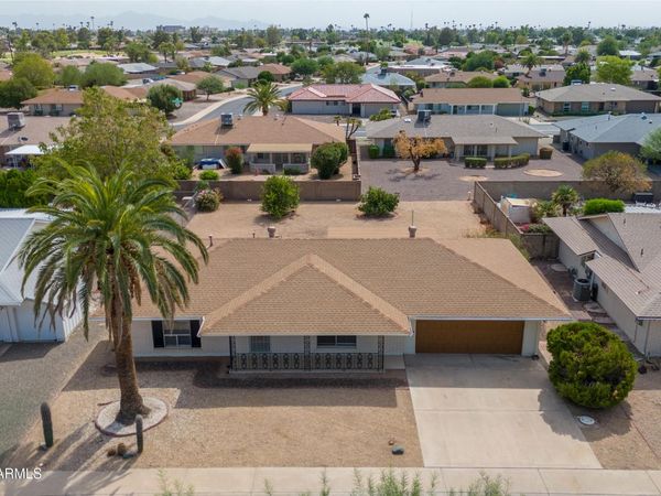 10301 W Charter Oak Drive, Sun City, AZ 85351