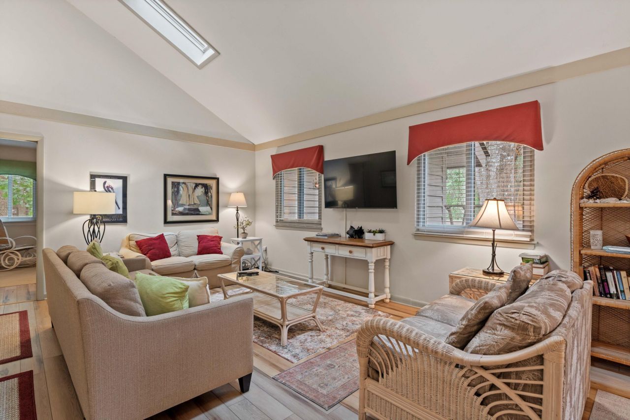 460 Vetch Court Photo 22