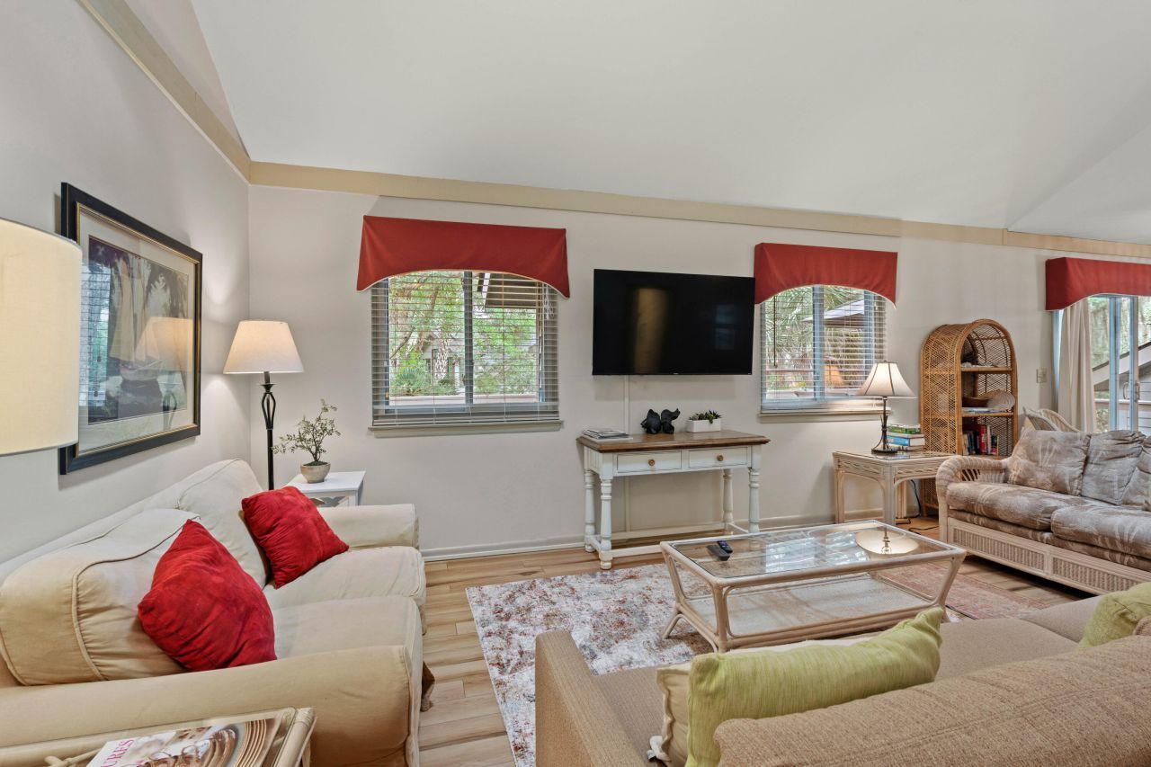 460 Vetch Court Photo 24