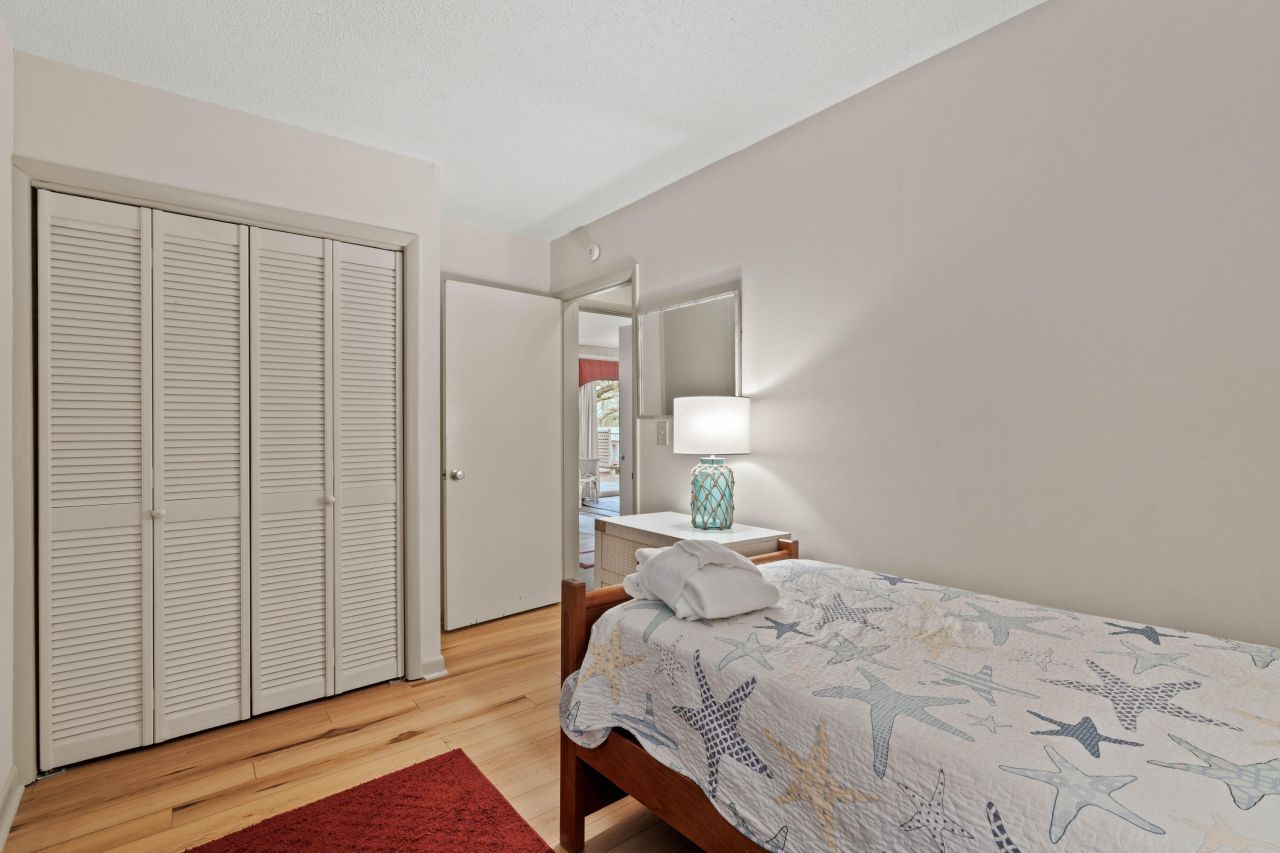 460 Vetch Court Photo 44