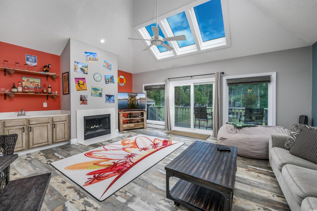 1221 Tidewater Dr. Photo 17