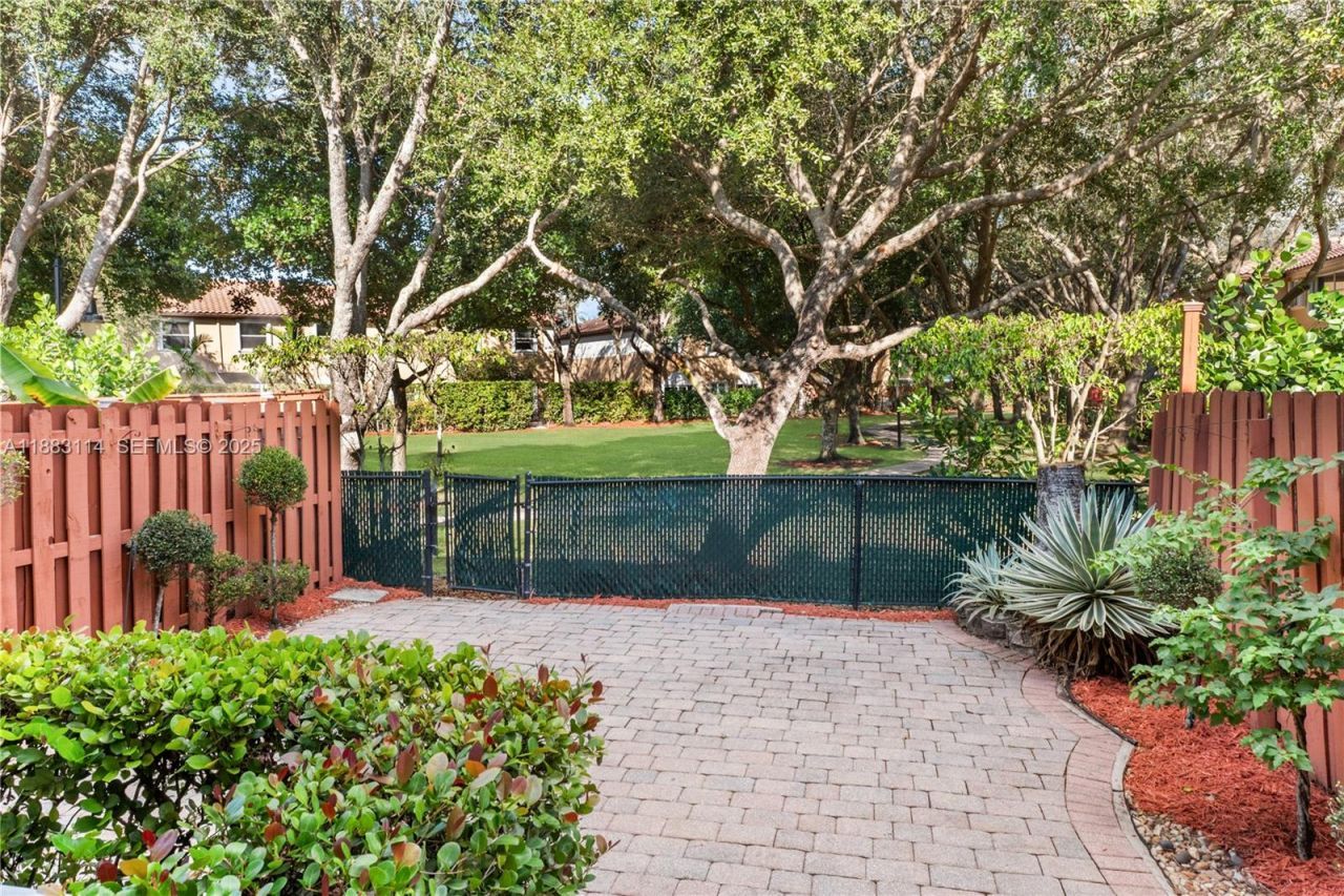 12779 SW 50th St, Miramar, FL 33027 Photo