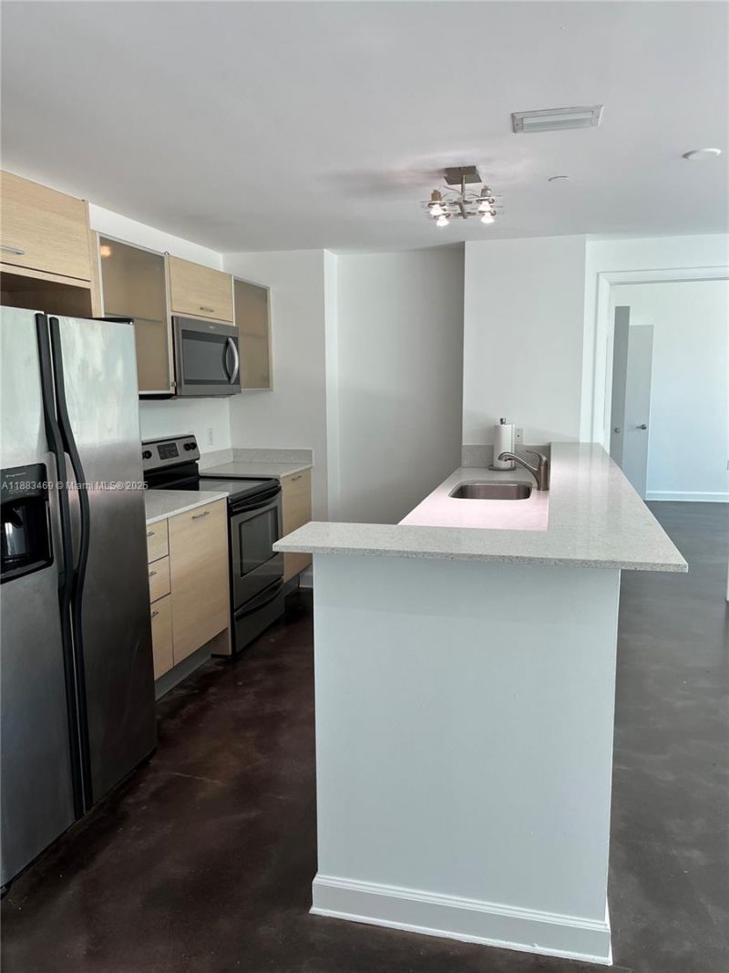 350 NE 24th St, Unit 505, Miami, FL 33137 Photo