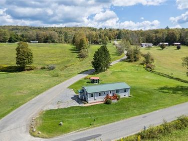 31 Rejmer Road, Berkshire, NY 13736