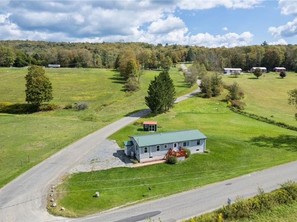 31 Rejmer Road, Berkshire, NY 13736