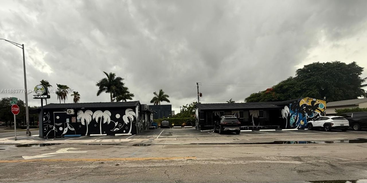 5801 SW 40th St, Unit A, B & C, Miami, FL 33155 Photo