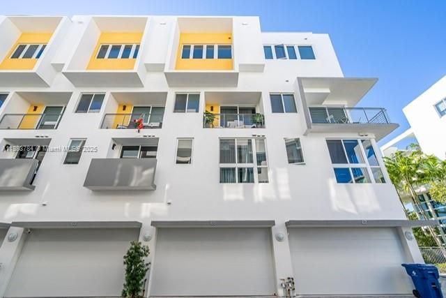 65 N Shore Dr, Unit 31C, Miami Beach, FL 33141 Photo