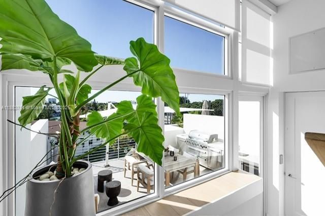 65 N Shore Dr, Unit 31C, Miami Beach, FL 33141 Photo