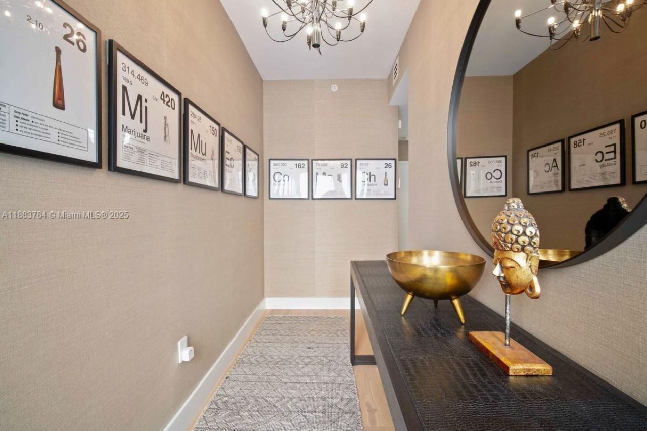 65 N Shore Dr, Unit 31C, Miami Beach, FL 33141 Photo