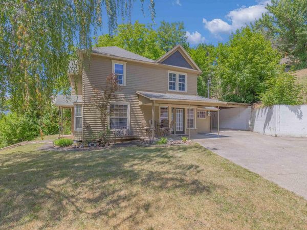 812 E Main Street, Kendrick, ID 83537