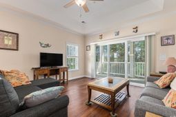 730 Charter Dr. photo 4