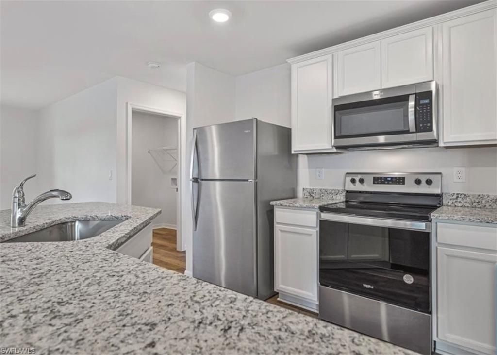 861 Winwood Cir, Fort Myers, FL 33913 Photo