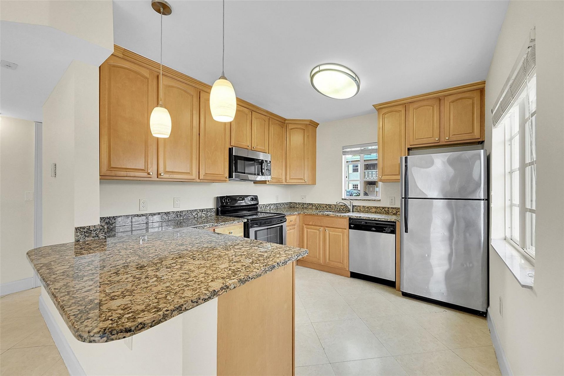 410 SW 15th Street, Unit 106, Pompano Beach, FL 33060 Photo