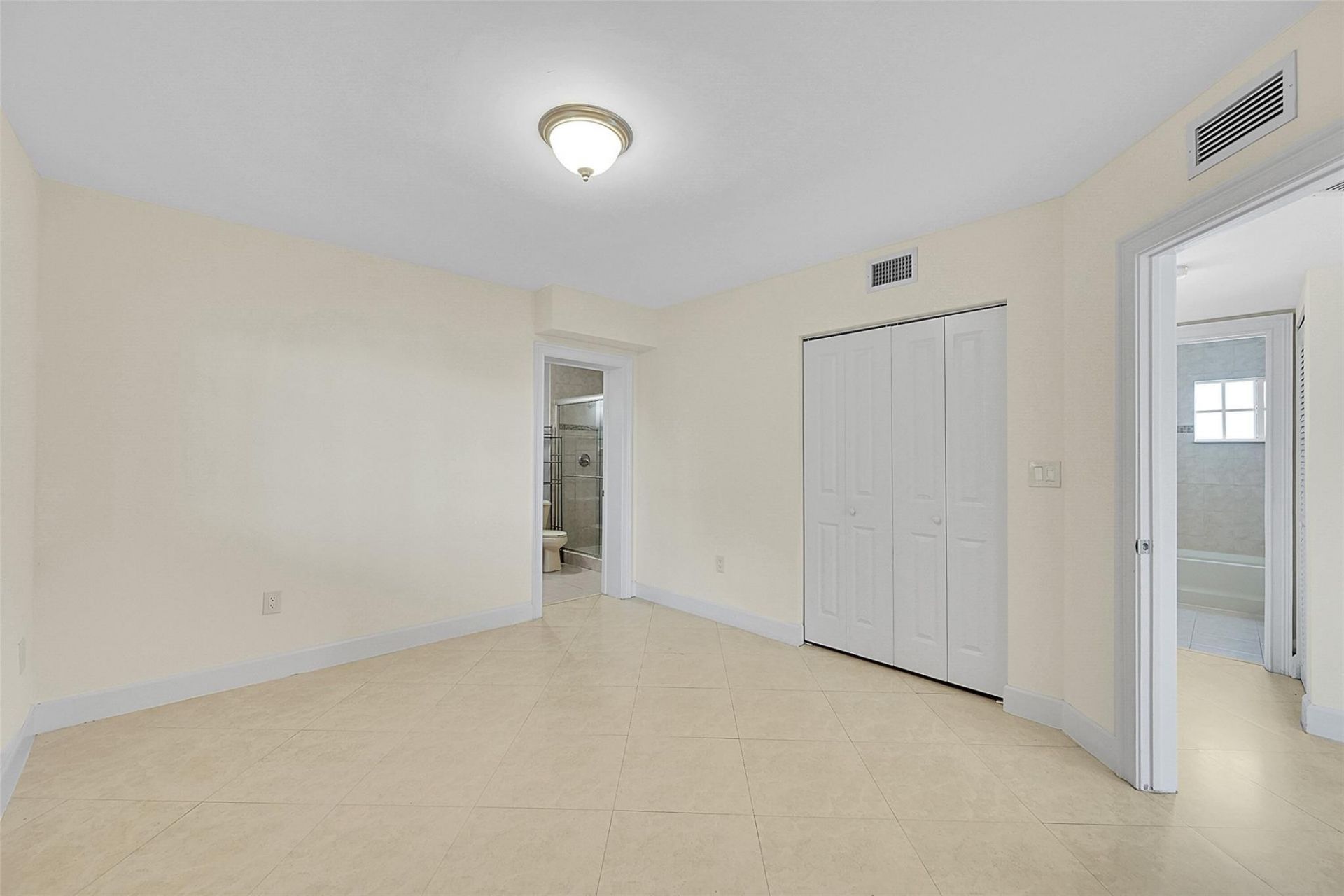 410 SW 15th Street, Unit 106, Pompano Beach, FL 33060 Photo