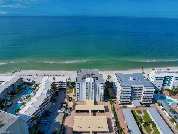 1919 Gulf Shore BLVD N, Unit 302, NAPLES, FL 34102