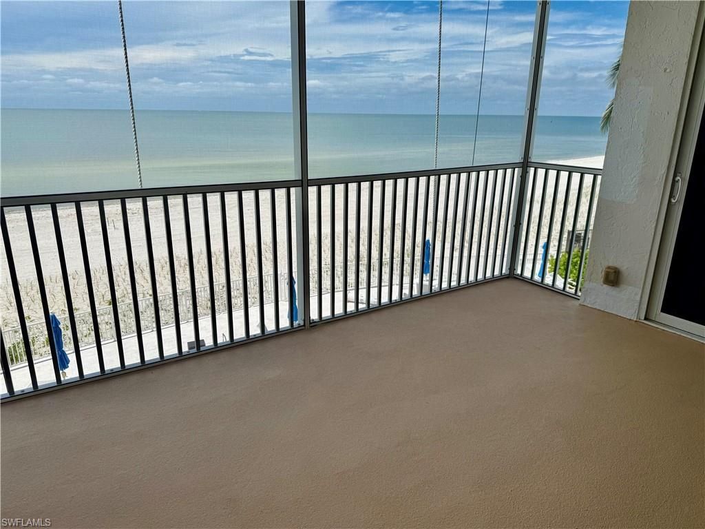 1919 Gulf Shore Blvd N, Unit 302, Naples, FL 34102 Photo