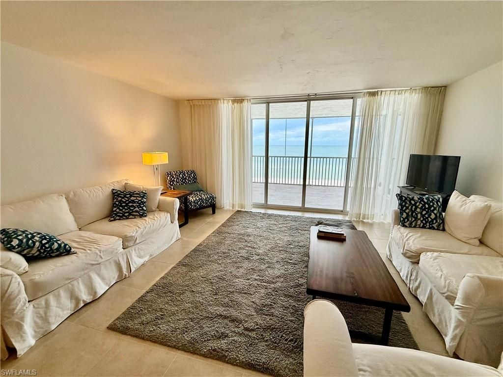 1919 Gulf Shore Blvd N, Unit 302, Naples, FL 34102 Photo