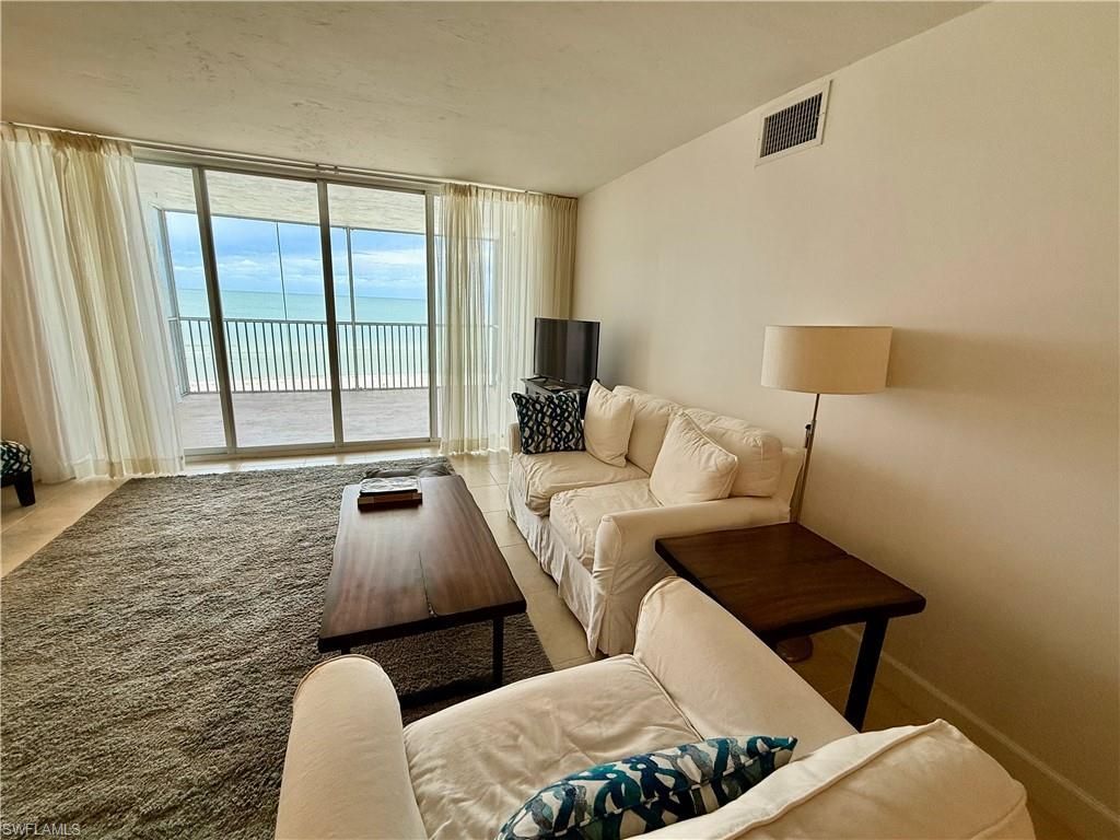 1919 Gulf Shore Blvd N, Unit 302, Naples, FL 34102 Photo