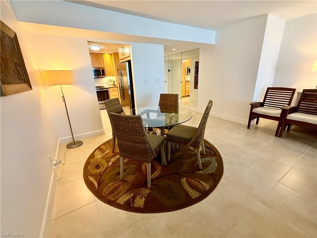 1919 Gulf Shore Blvd N, Unit 302, Naples, FL 34102 Photo