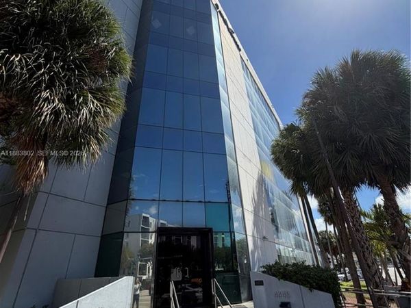 4445 W 16th Ave, Unit 605, Hialeah, FL 33012