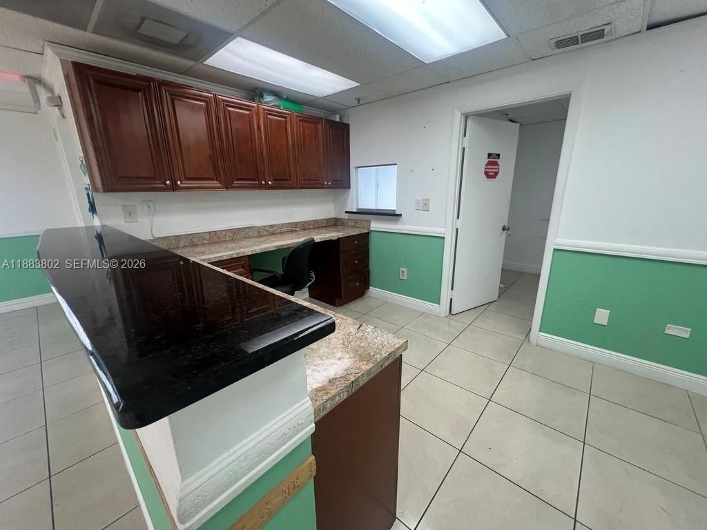 4445 W 16th Ave, Unit 605, Hialeah, FL 33012 Photo