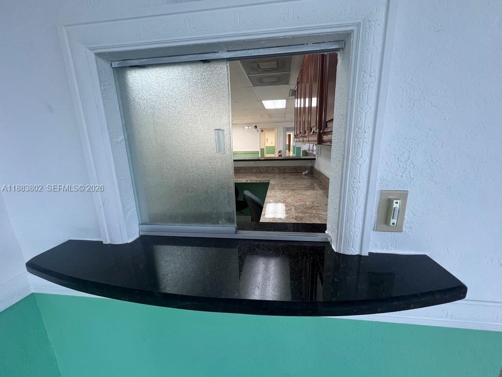 4445 W 16th Ave, Unit 605, Hialeah, FL 33012 Photo