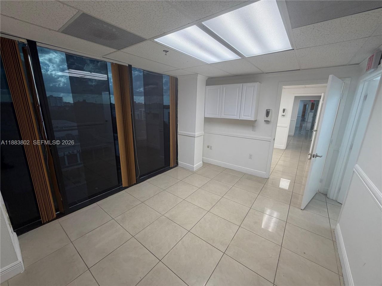 4445 W 16th Ave, Unit 605, Hialeah, FL 33012 Photo
