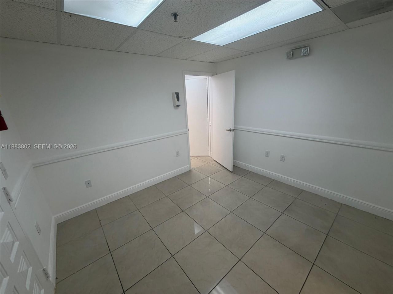 4445 W 16th Ave, Unit 605, Hialeah, FL 33012 Photo