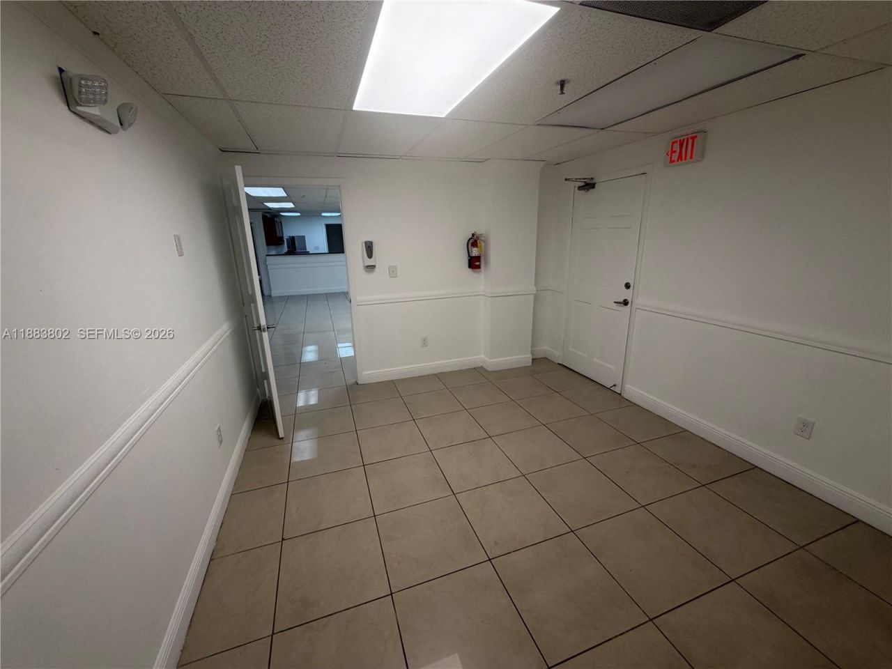 4445 W 16th Ave, Unit 605, Hialeah, FL 33012 Photo